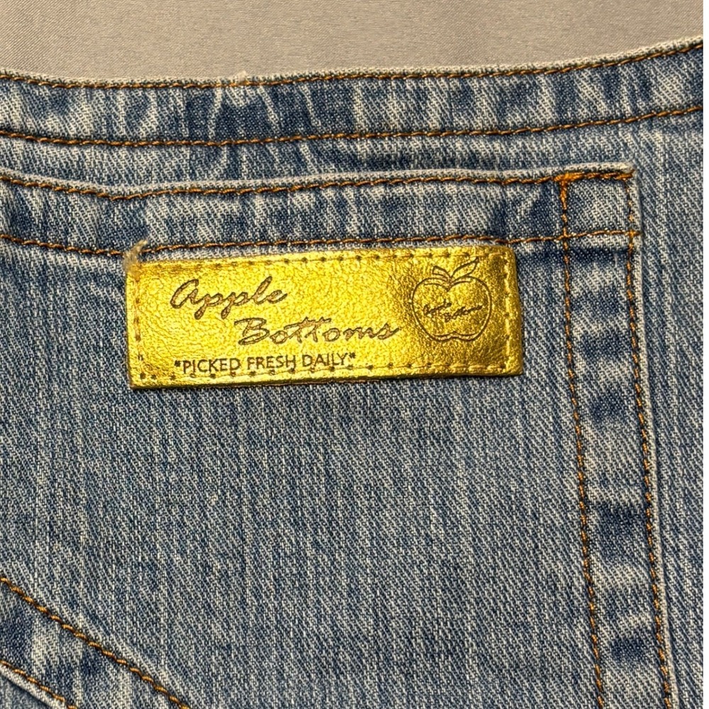 RARE VTG Apple Bottoms Womens Halter Denim Overall Shorts Light Wash Blue 9/10 - Picture 3 of 6